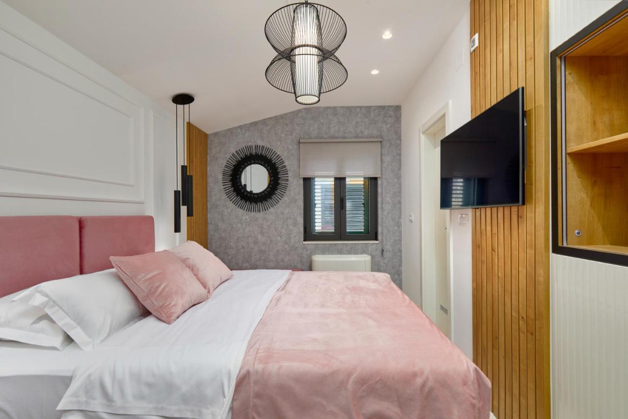 Kotor Lux Apartments And Rooms Экстерьер фото